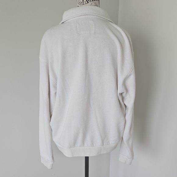 Carnegie Mellon University White Collared Sweatshirt with Red Embroidery - Picture 5 of 5